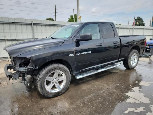 2012 DODGE Ram