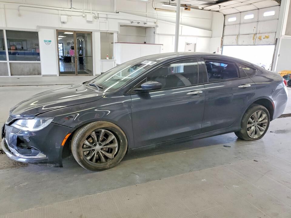2016 CHRYSLER 200