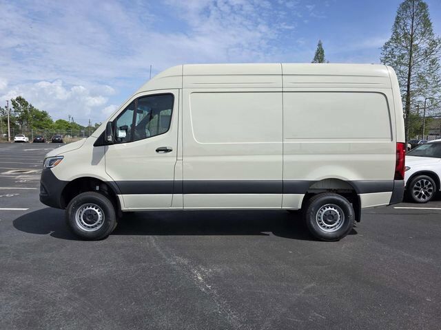 2026 MERCEDES-BENZ Sprinter