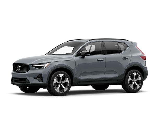 2023 VOLVO XC40