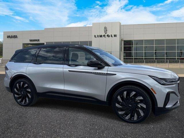 2026 LINCOLN Nautilus