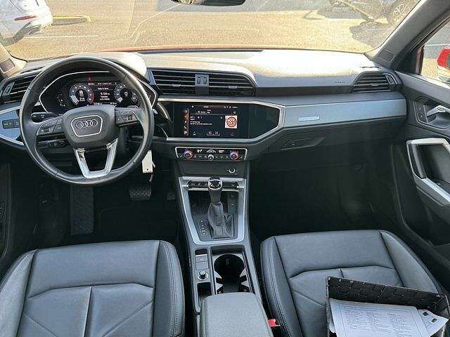 2022 Audi Q3