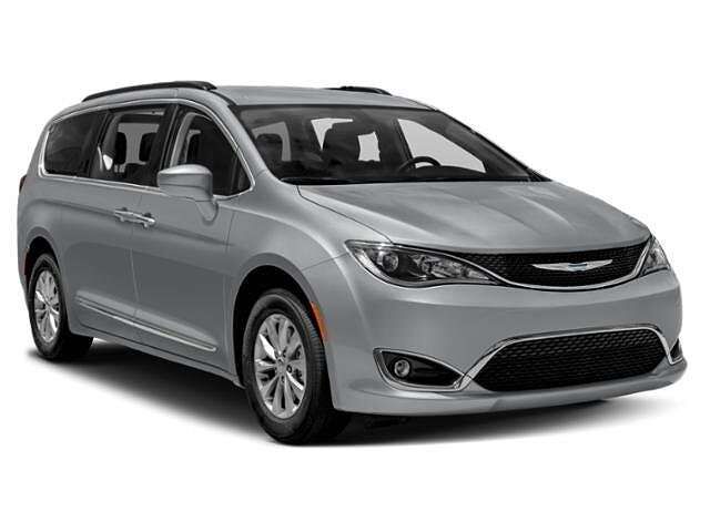 2019 CHRYSLER Pacifica