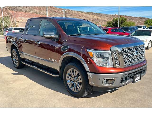2017 NISSAN Titan