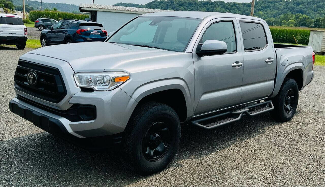 2020 TOYOTA Tacoma