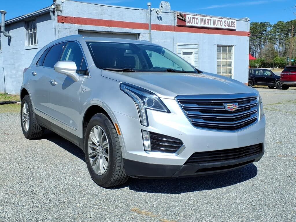 2017 CADILLAC XT5