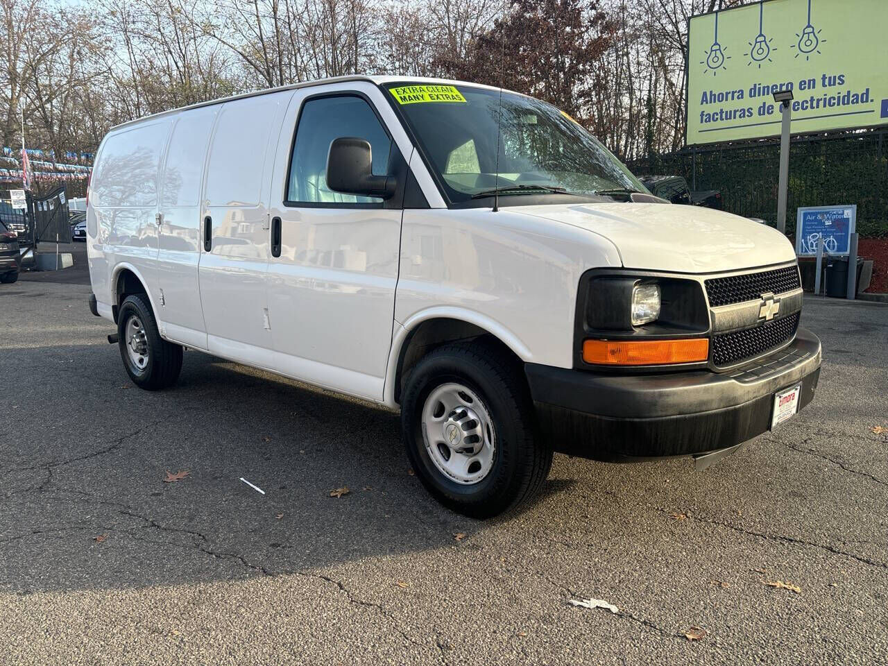 2013 CHEVROLET Express
