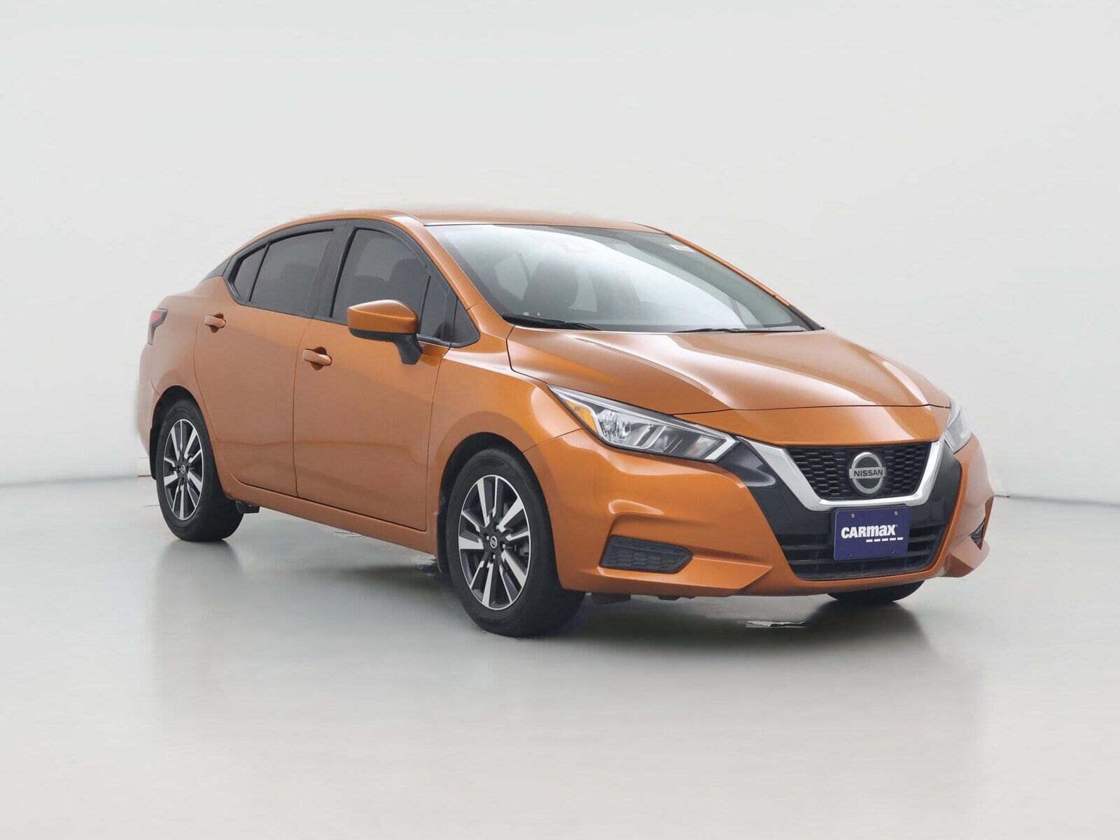 2022 NISSAN Versa