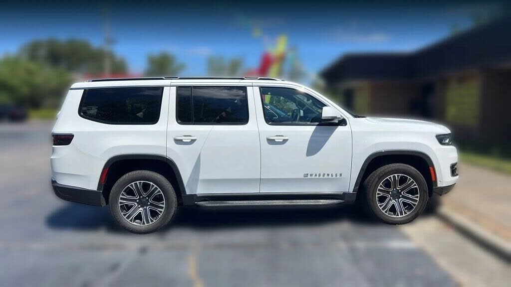 2022 JEEP Wagoneer