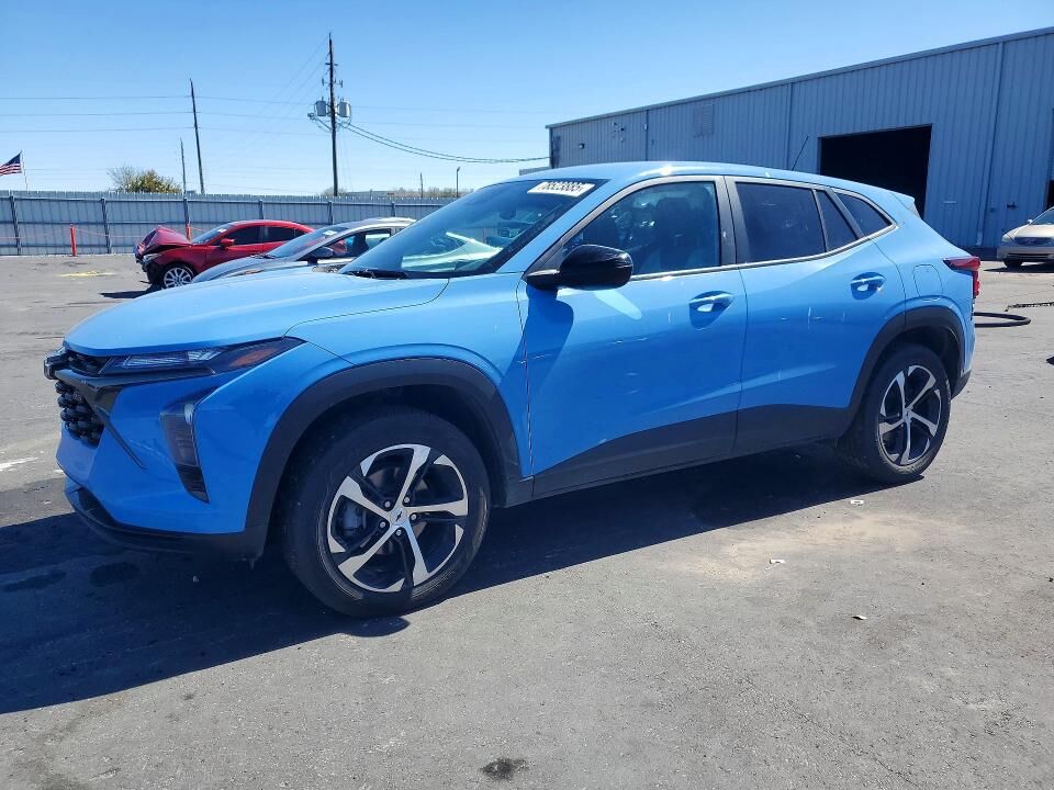2024 CHEVROLET Trax