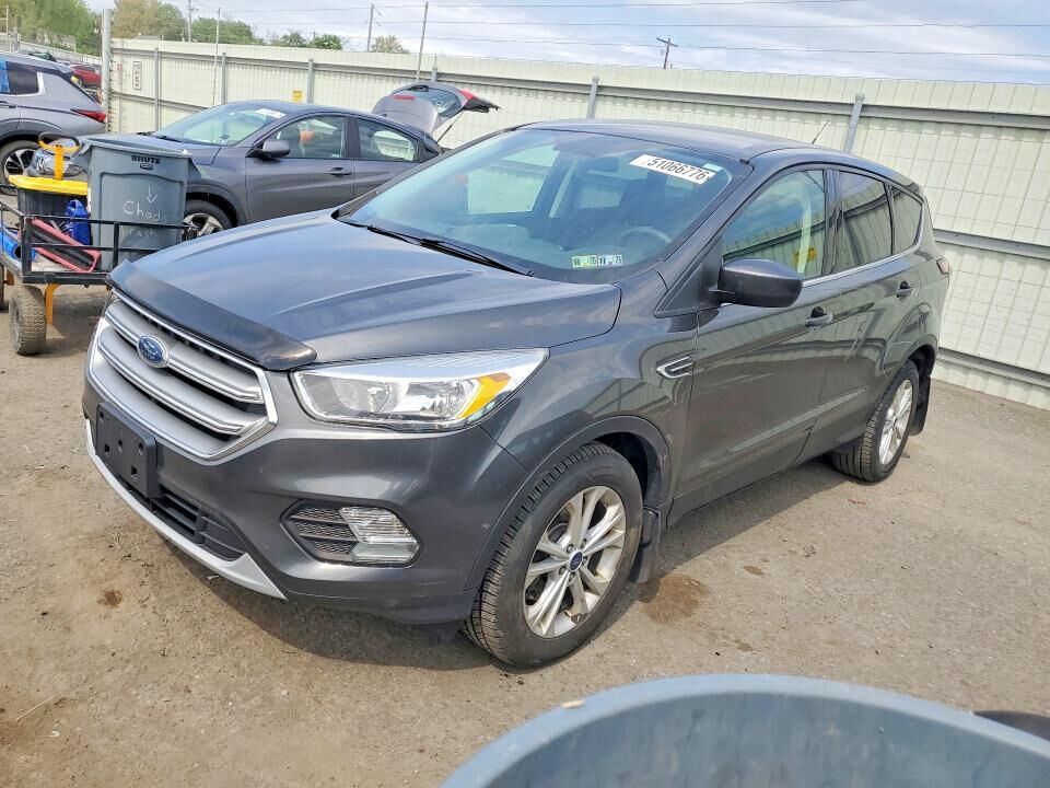 2017 FORD Escape