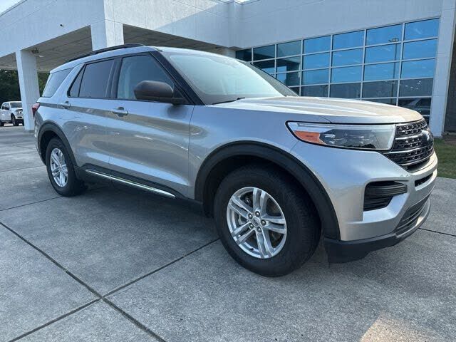 2021 FORD Explorer