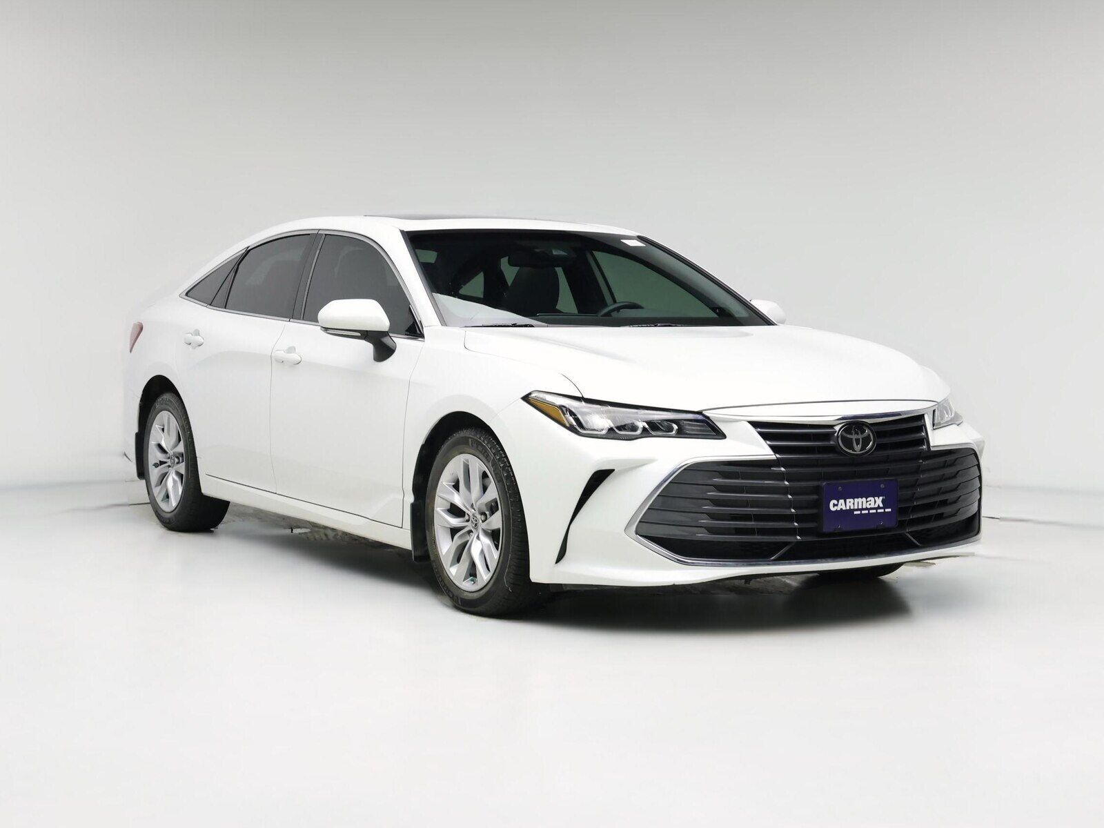 2019 TOYOTA Avalon