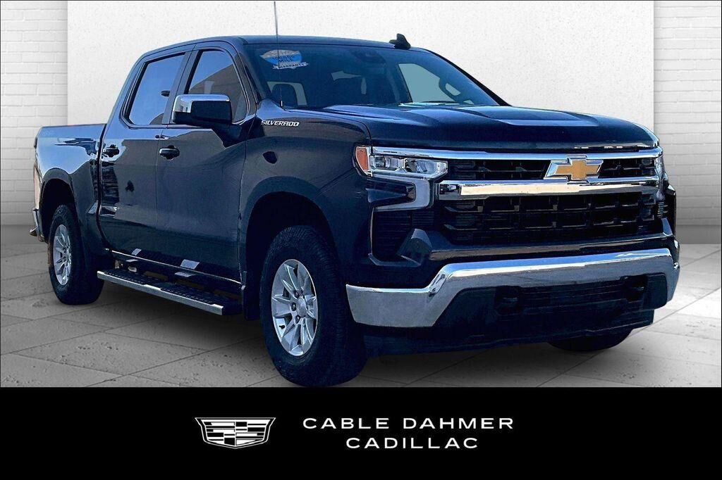 2024 CHEVROLET Silverado