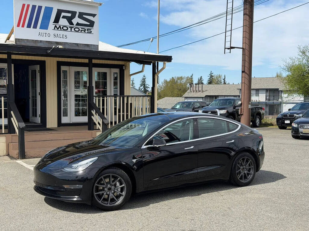2019 TESLA Model 3