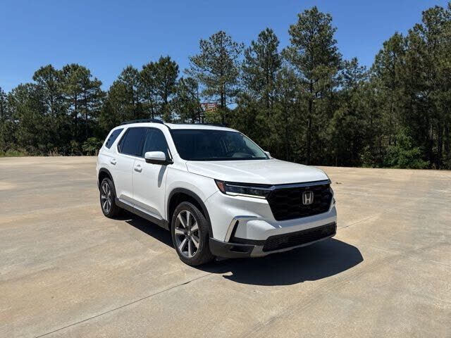 2023 HONDA Pilot