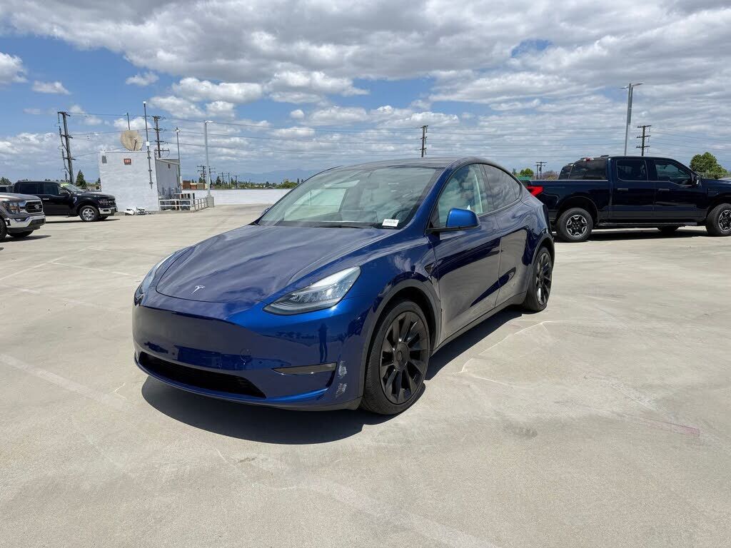 2021 TESLA Model Y