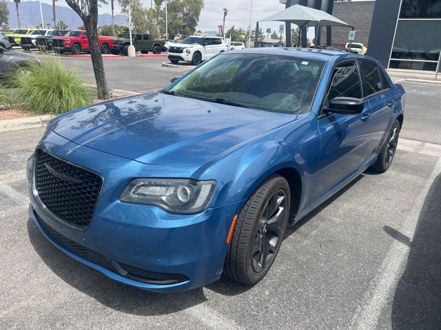 2020 CHRYSLER 300