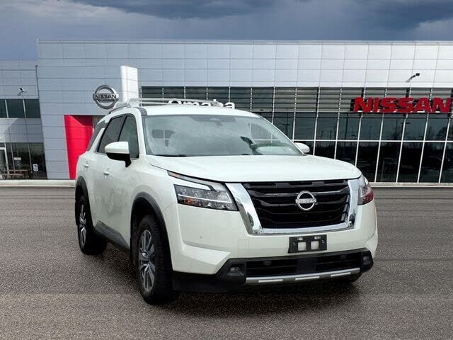2023 NISSAN Pathfinder