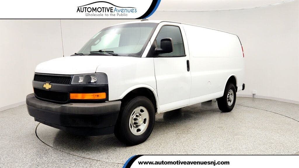 2021 CHEVROLET Express