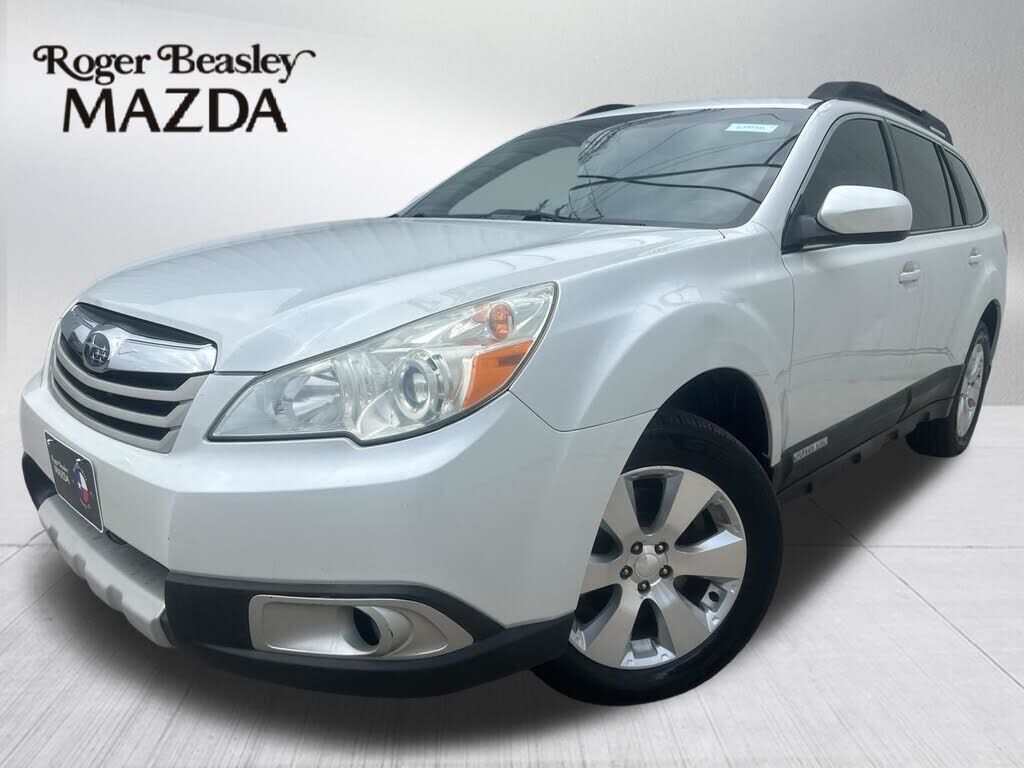 2010 SUBARU Outback