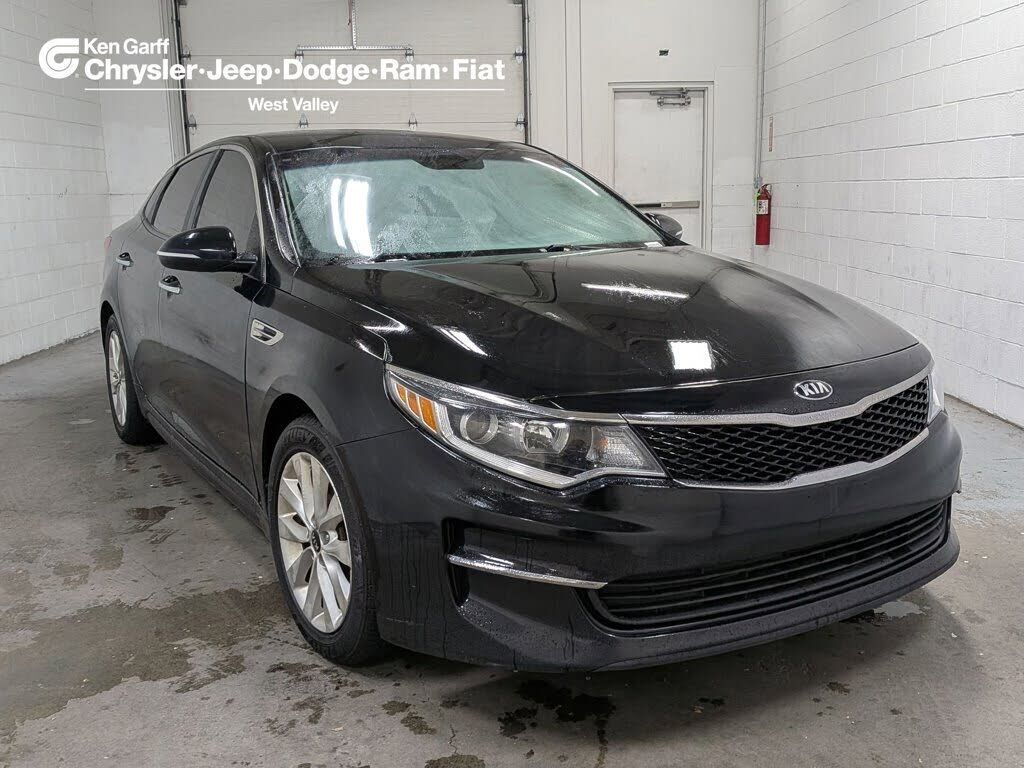 2016 KIA Optima