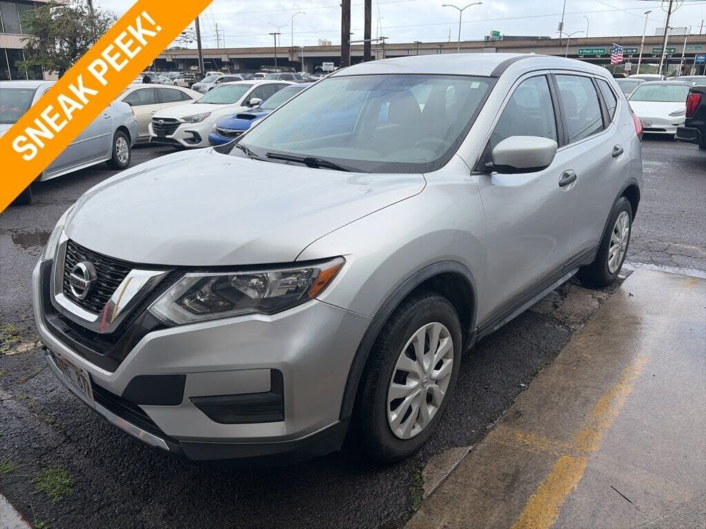 2017 NISSAN Rogue