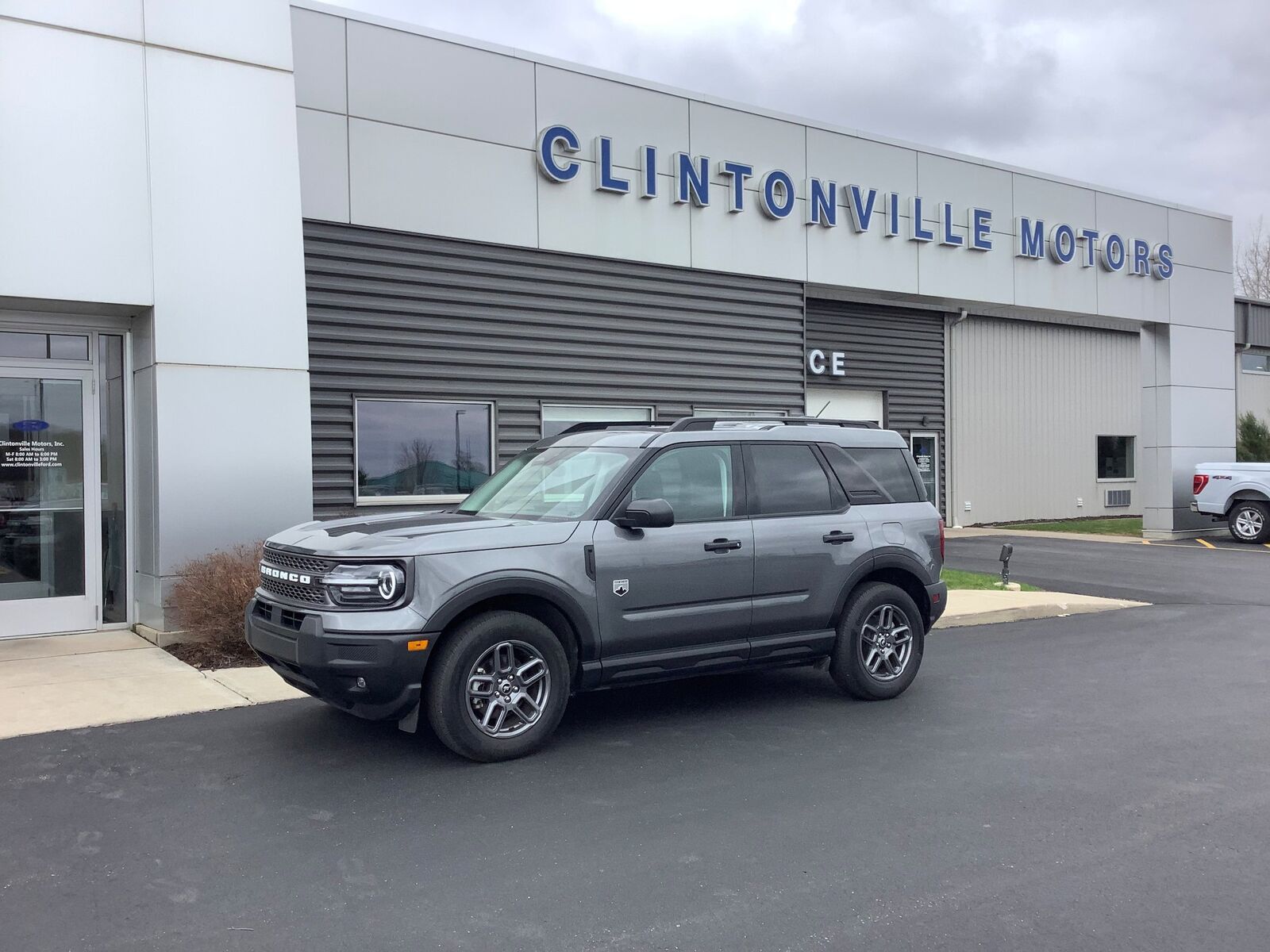 2025 FORD Bronco