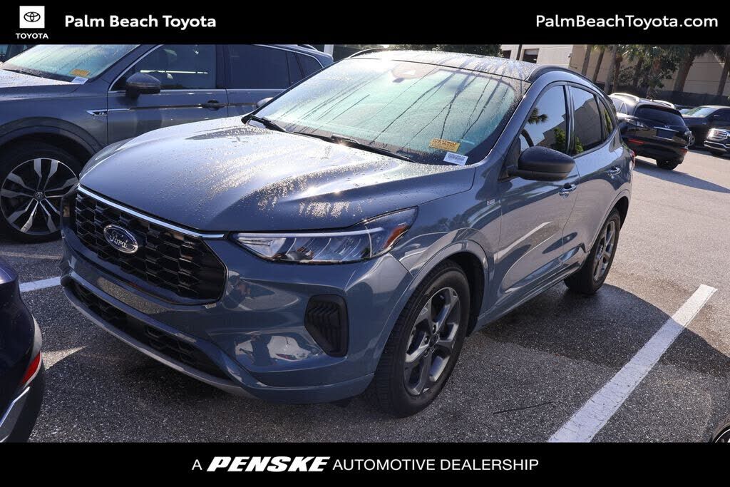 2023 FORD Escape