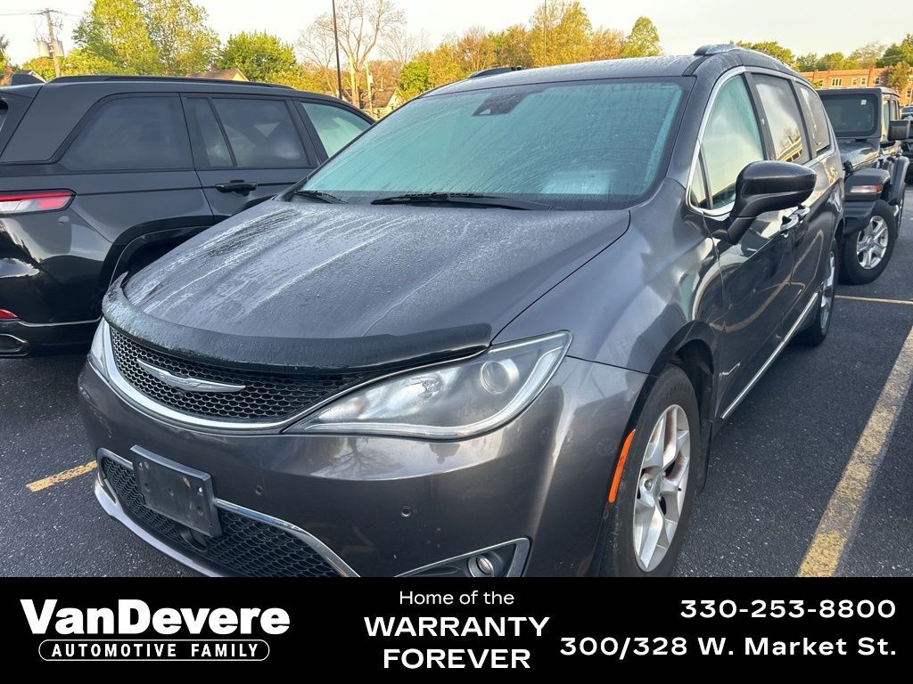 2017 CHRYSLER Pacifica