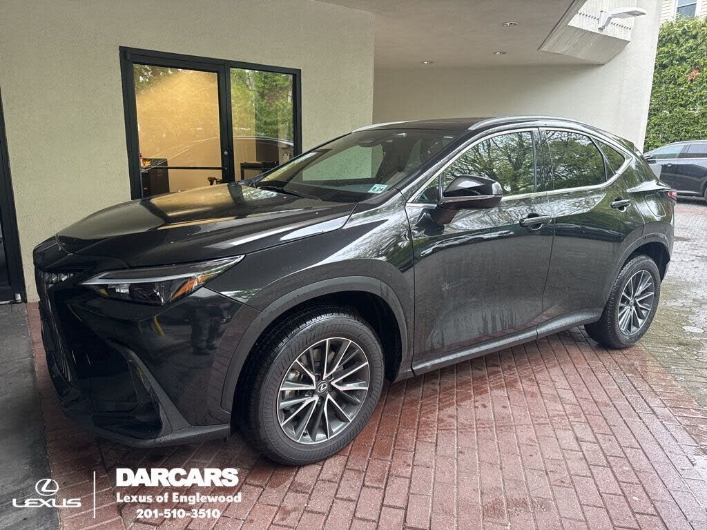 2025 LEXUS NX