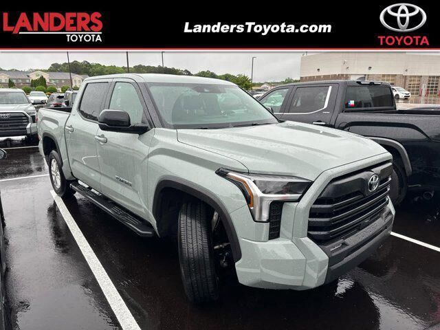 2025 TOYOTA Tundra