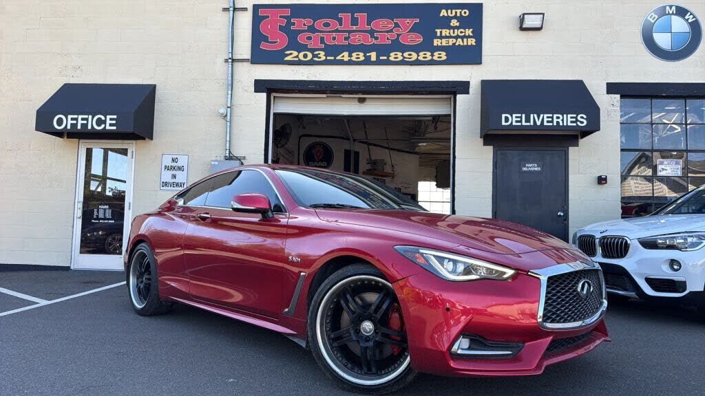 2018 INFINITI Q60