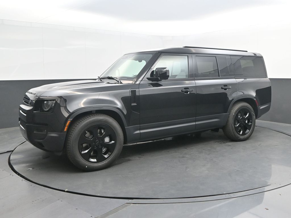 2026 LAND ROVER Defender
