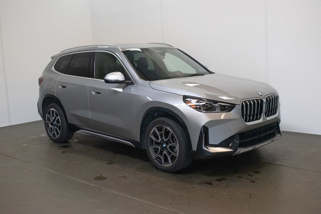 2023 BMW X1