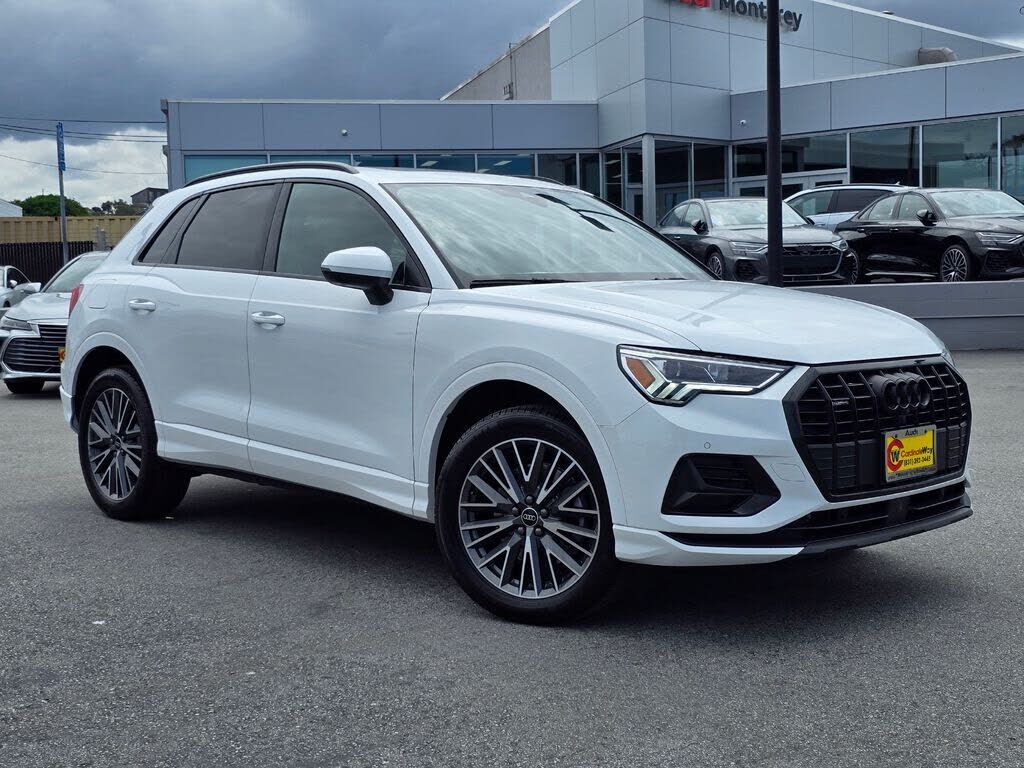 2024 AUDI Q3