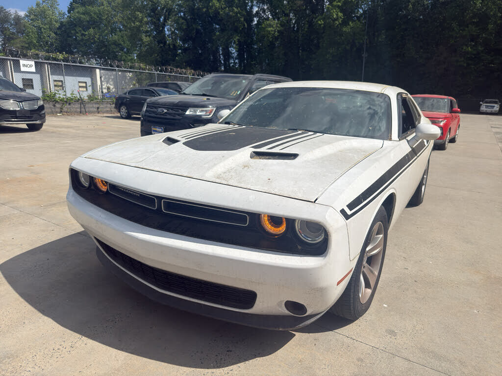2015 DODGE Challenger