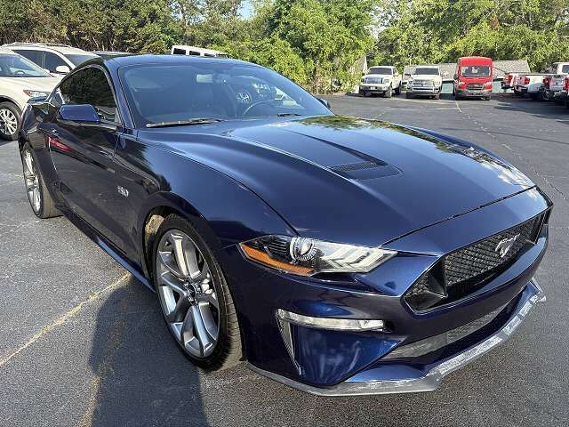2019 FORD Mustang
