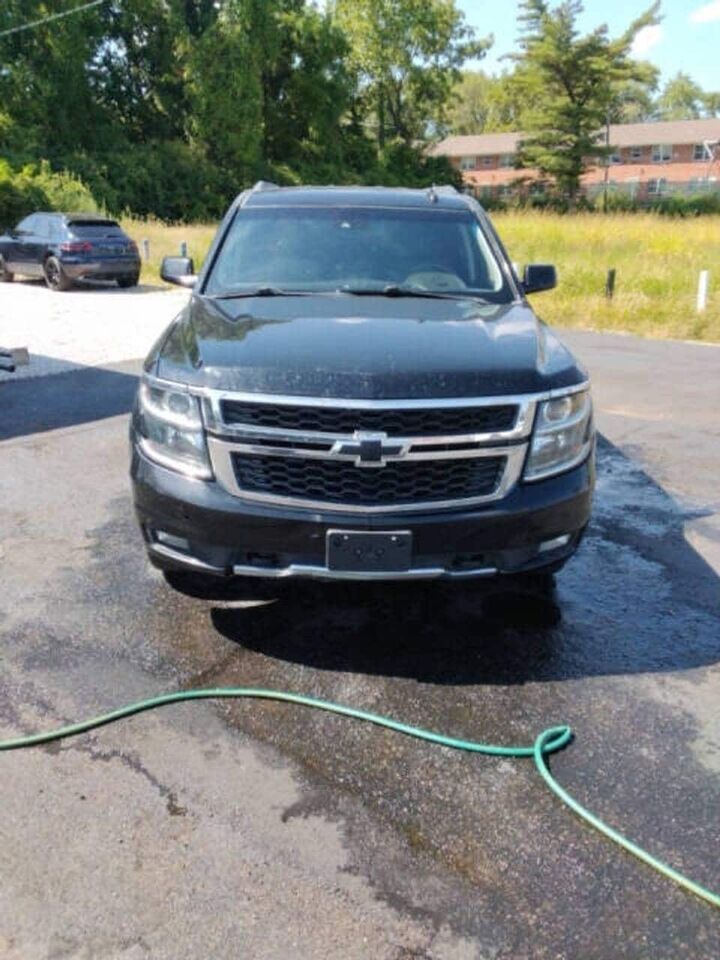 2017 CHEVROLET Suburban