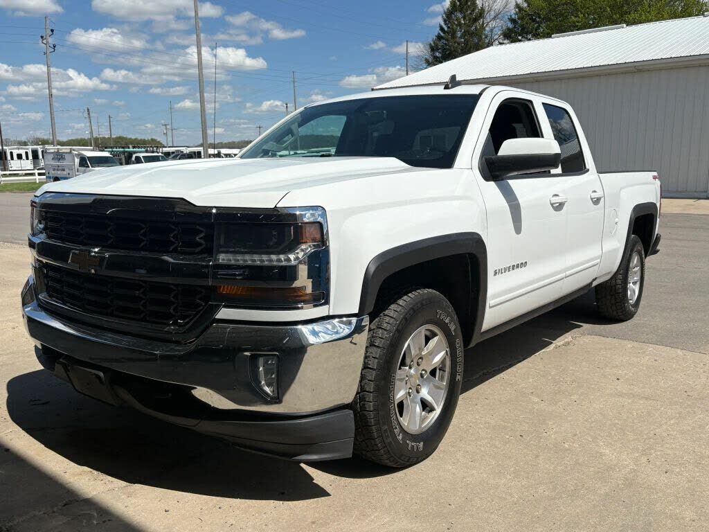 2018 CHEVROLET Silverado