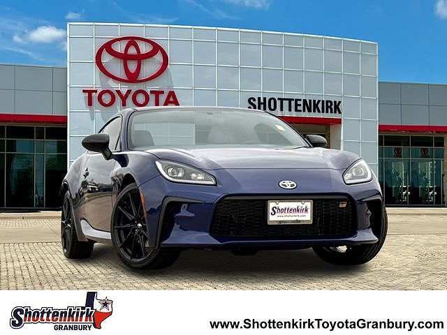 2026 TOYOTA GR86