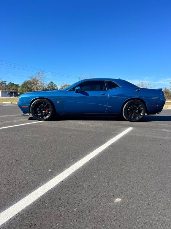 2021 DODGE Challenger