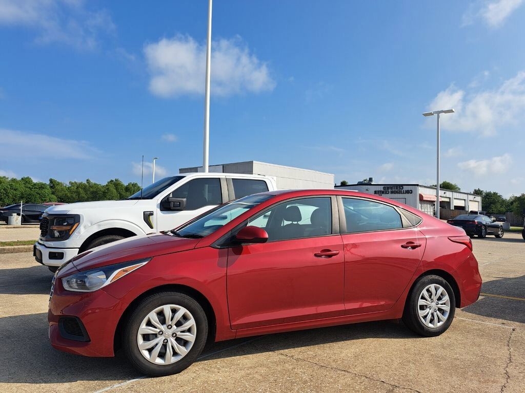 2021 HYUNDAI Accent