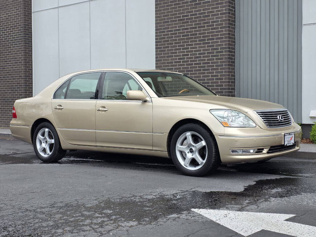 2004 LEXUS LS