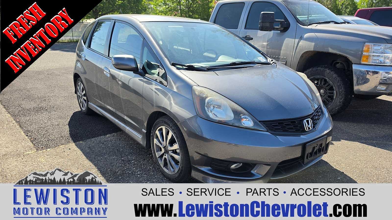 2013 HONDA Fit