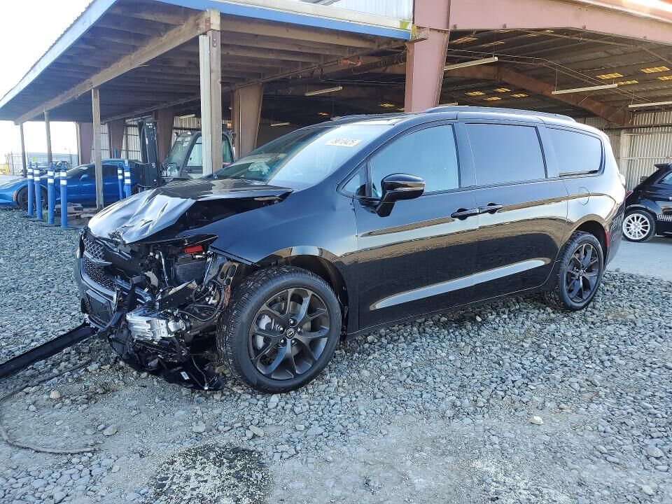 2026 CHRYSLER Pacifica