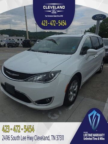 2019 CHRYSLER Pacifica