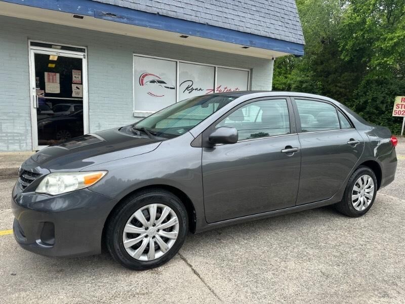 2013 TOYOTA Corolla