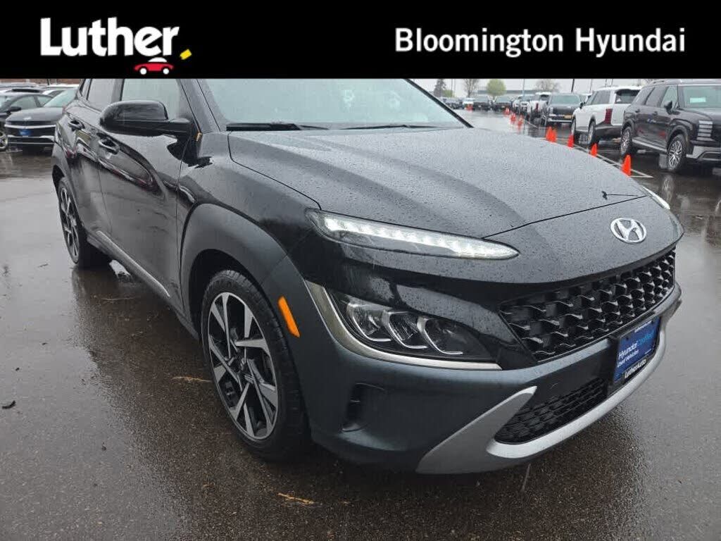 2023 HYUNDAI Kona