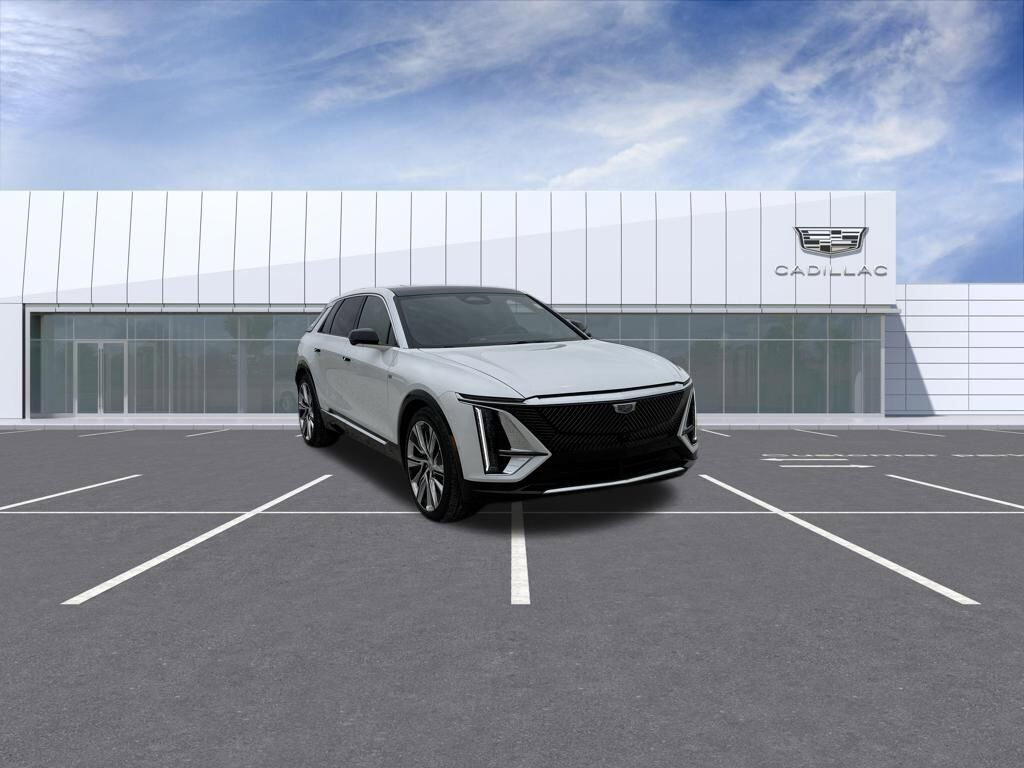 2024 CADILLAC Lyriq
